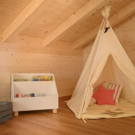 Wetzstoa In Mit Sauna Und Whirlpool Chalet