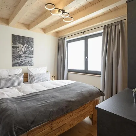 Wetzstoa In Mit Sauna Und Whirlpool Chalet Unterammergau