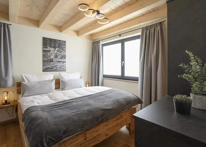 Wetzstoa In Mit Sauna Und Whirlpool Chalet Unterammergau